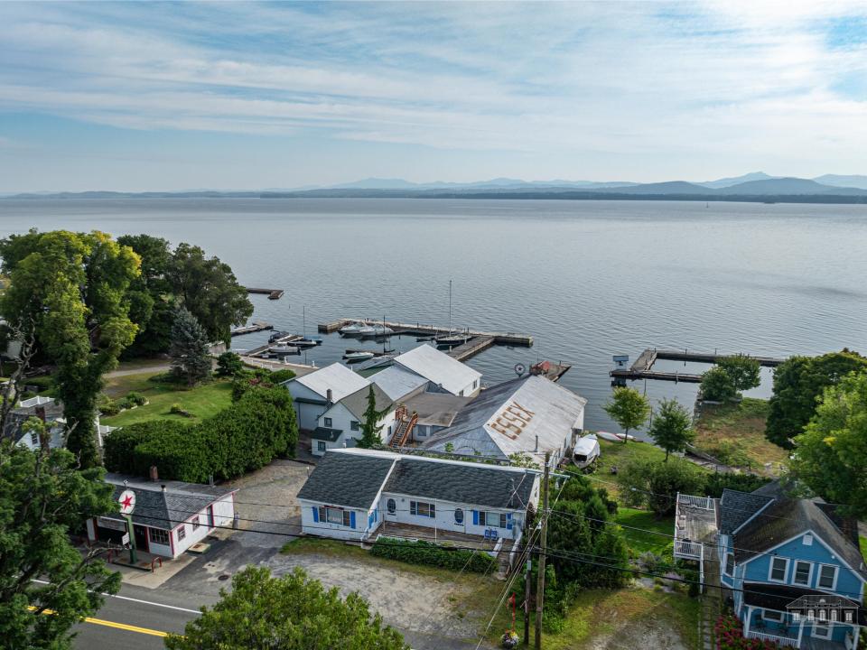 2270 Main St Essex-3