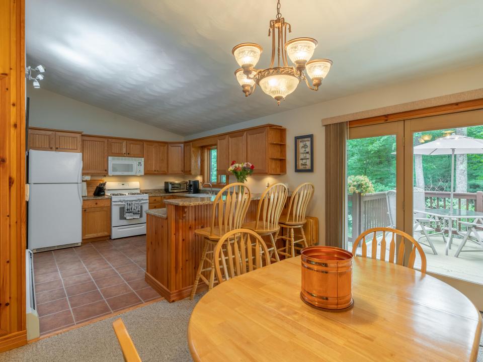 27 Oneida Ln JAY-21