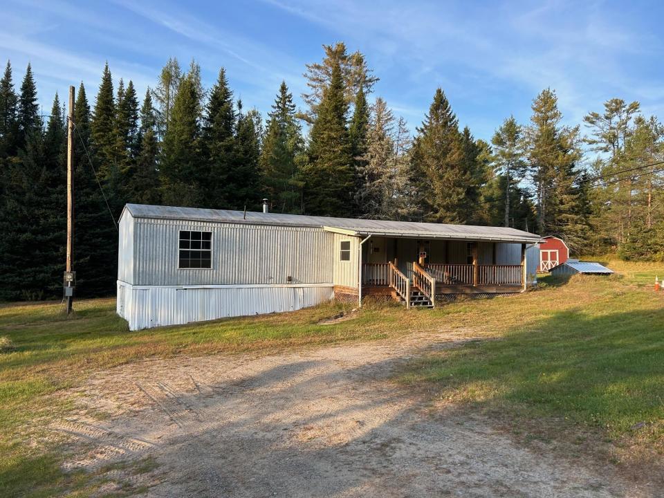 231 Muzzy Rd Exterior 1 231 Muzzy Rd Exterior 1