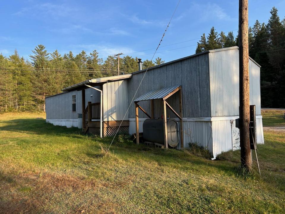231 Muzzy Rd Exterior 3