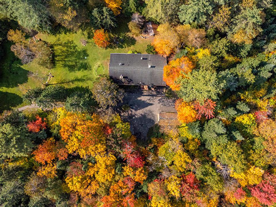 LakePlacidHomeOnCobbleHillRoad_A_Above