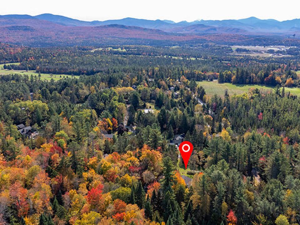 LakePlacidHomeOnCobbleHillRoad_A_Exterio