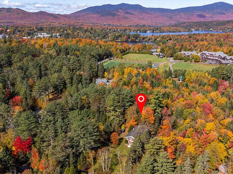 LakePlacidHomeOnCobbleHillRoad_A_Exterio