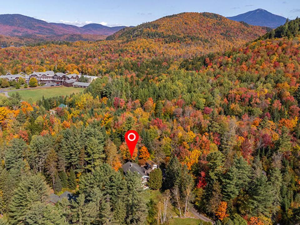 LakePlacidHomeOnCobbleHillRoad_A_Exterio