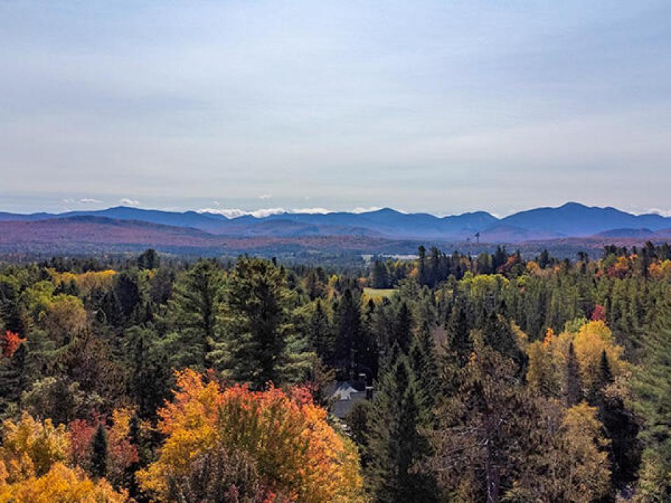 LakePlacidHomeOnCobbleHillRoad_A_SkiJump