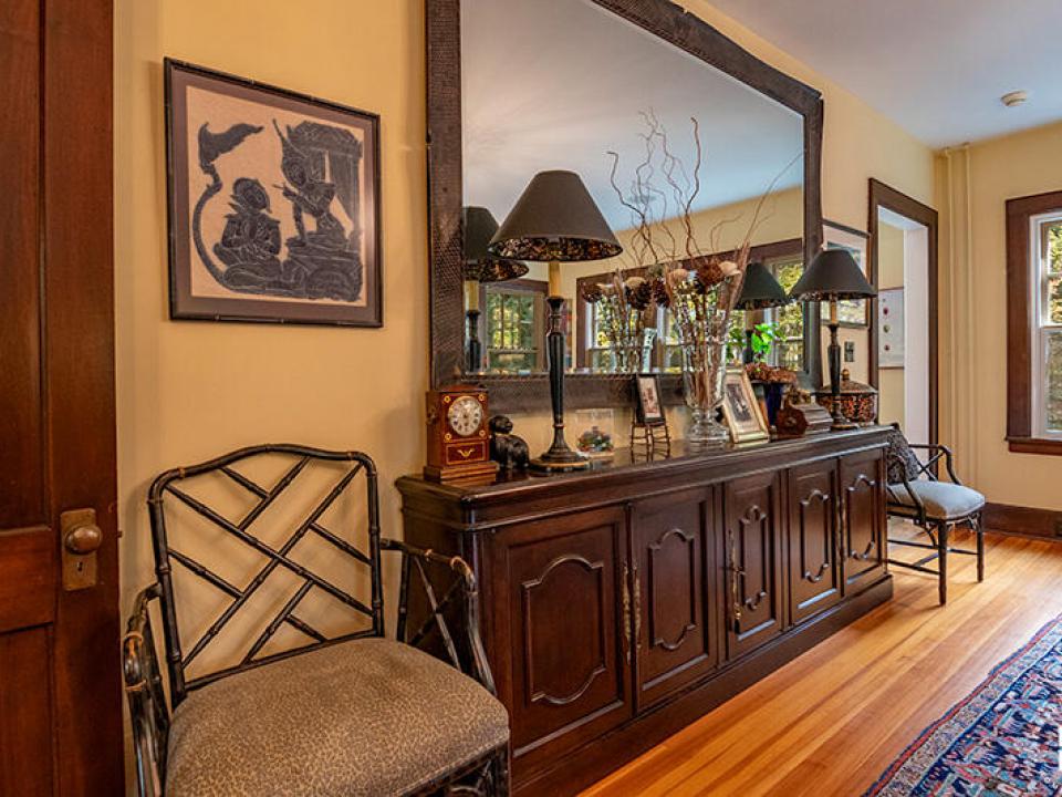 LakePlacidHomeOnCobbleHillRoad_DiningRoo