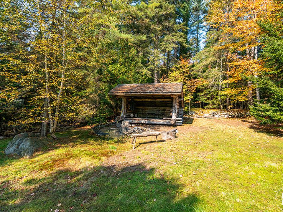 LakePlacidHomeOnCobbleHillRoad_LeanTo