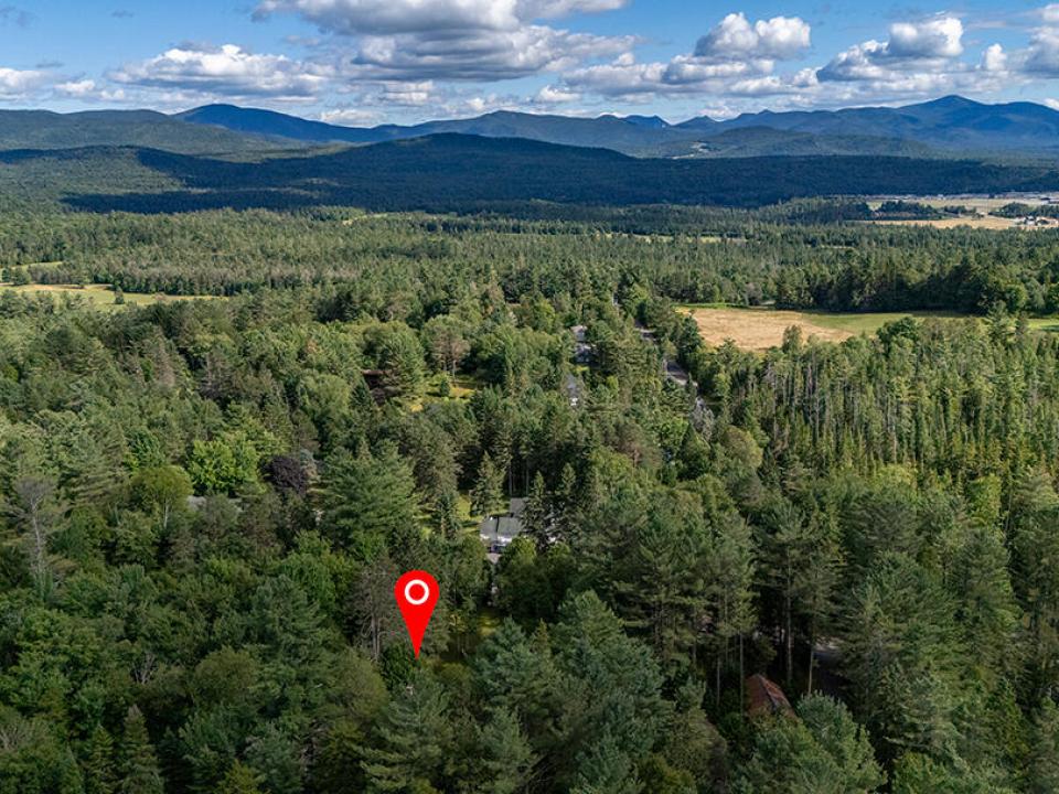 HistoricLakePlacidHome_A_Property_GolfCo