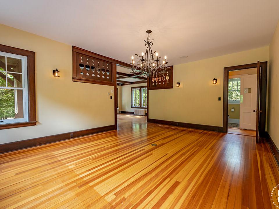 HistoricLakePlacidHome_DR_From_Breakfast