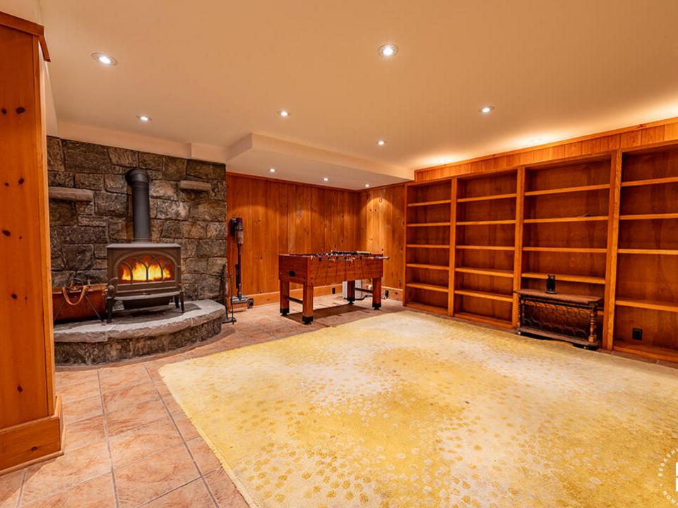 HistoricLakePlacidHome_LowerLevel_GameRo