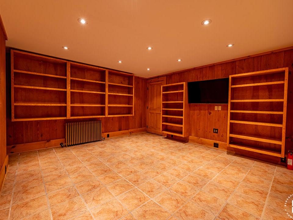 HistoricLakePlacidHome_LowerLevel_TV
