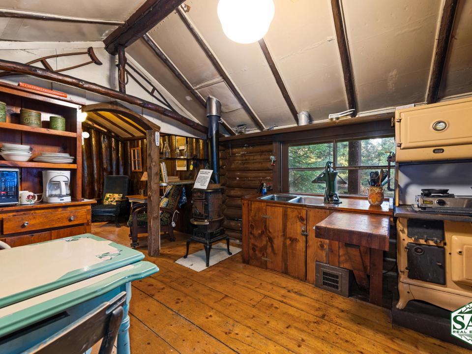 056_JC3_4275_edit 056_JC3_4275_edit