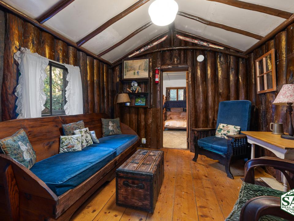 058_JC3_4285_edit 058_JC3_4285_edit