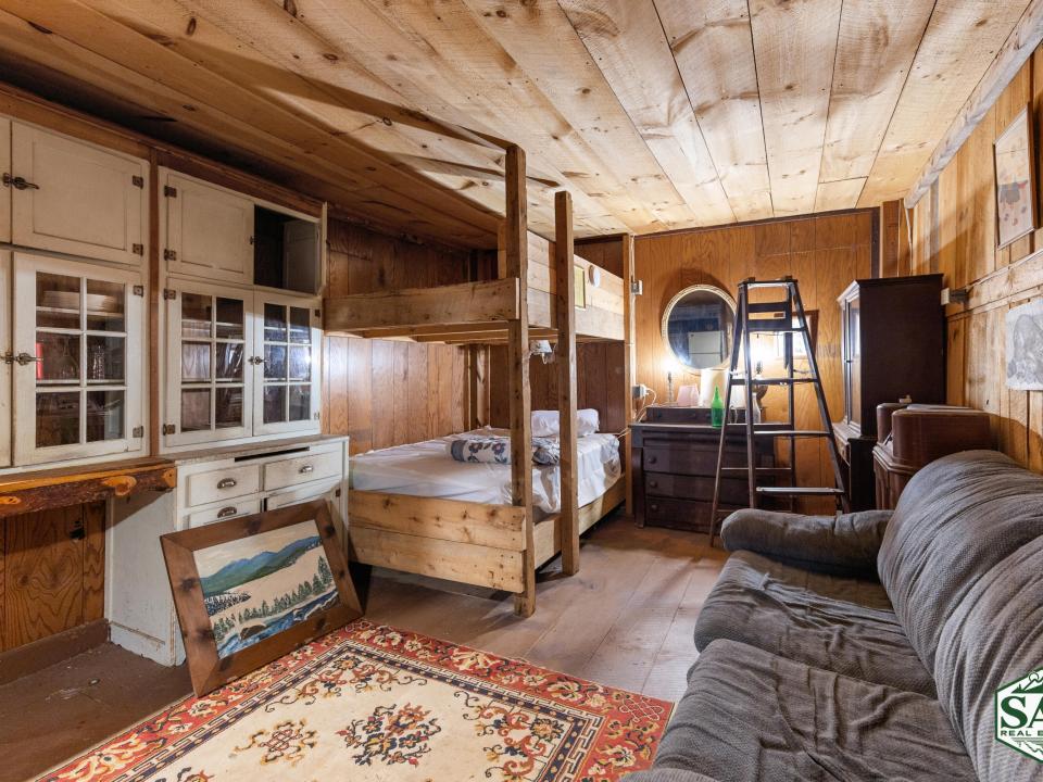 076_JC3_4373_edit 076_JC3_4373_edit