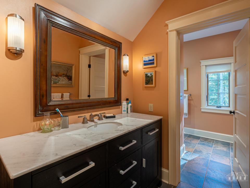 92 Meenahga Mt Rd OC-65