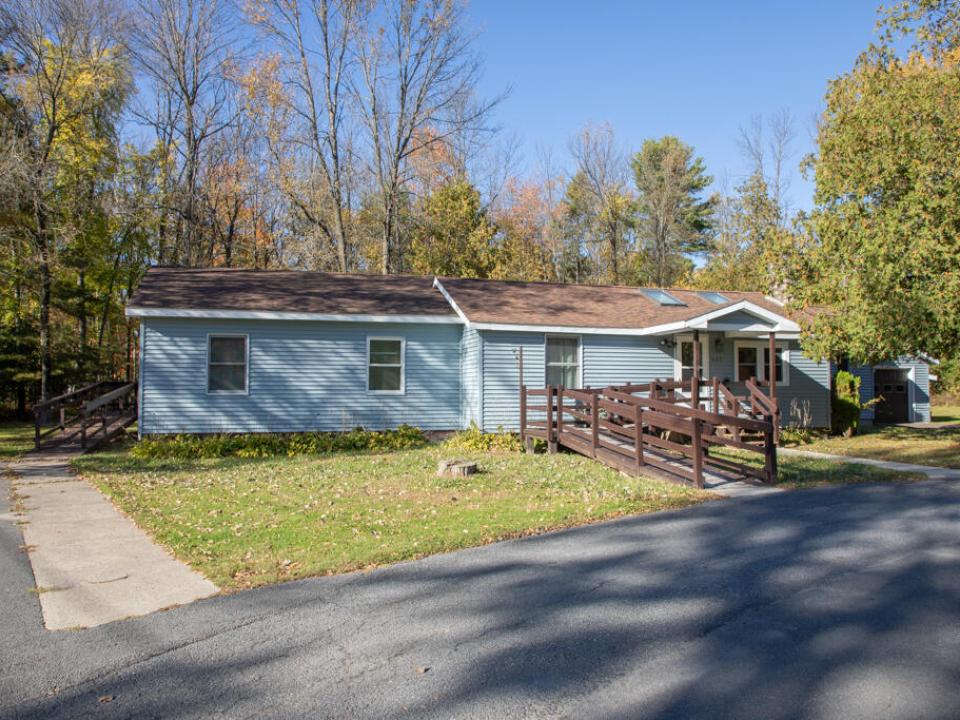 665 Point Rd -45 665 Point Rd -45