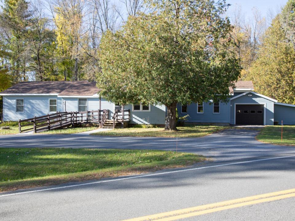 665 Point Rd -61