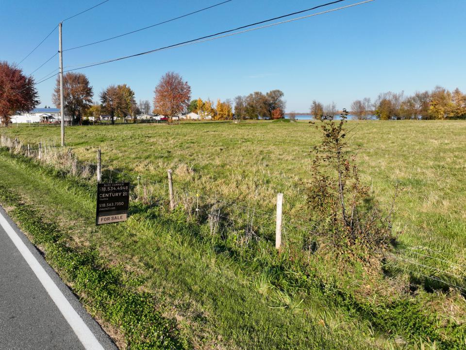 Lake Shore Road (15)