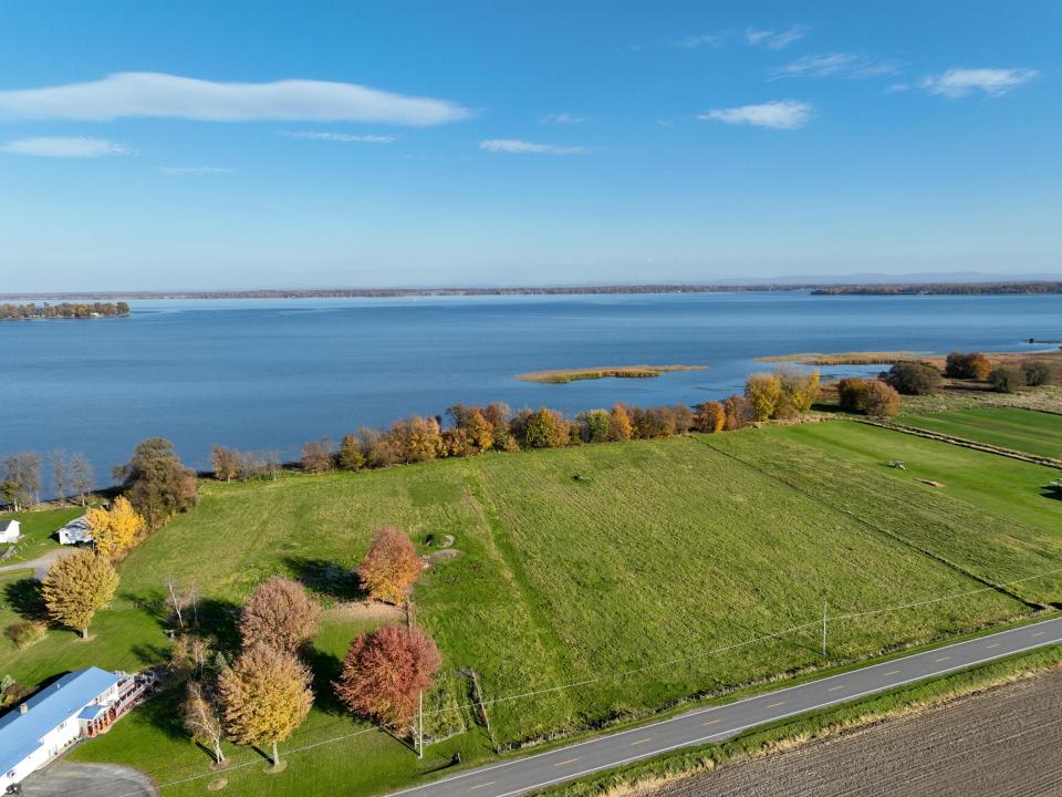 Lake Shore Road (3)