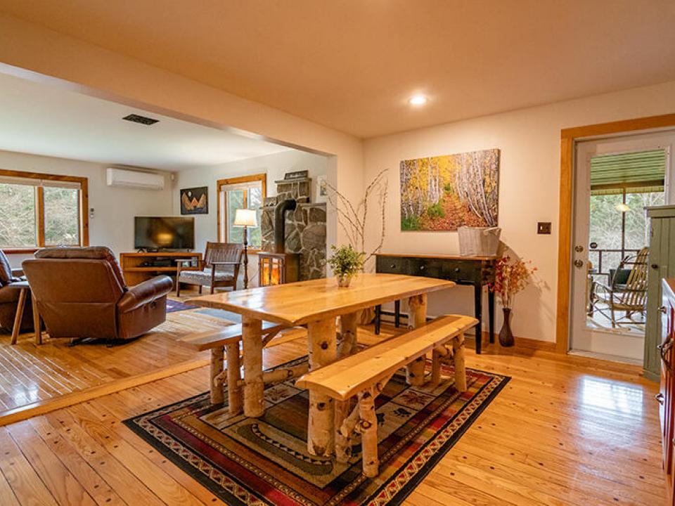 LakePlacidHomeOnCascadeRoad_DiningRoom_L