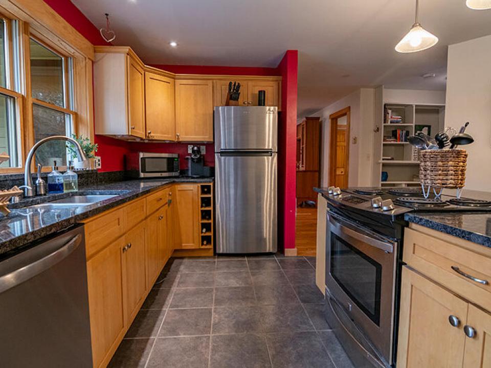 LakePlacidHomeOnCascadeRoad_Kitchen_Frid