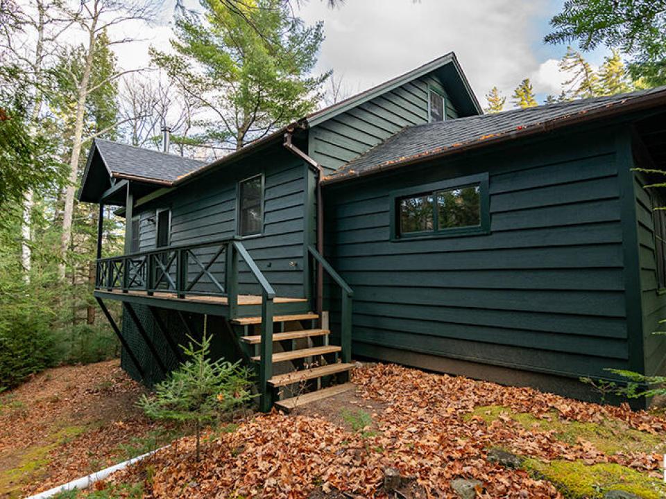 KeeneCabinOnBaxterMountainWay_Exterior