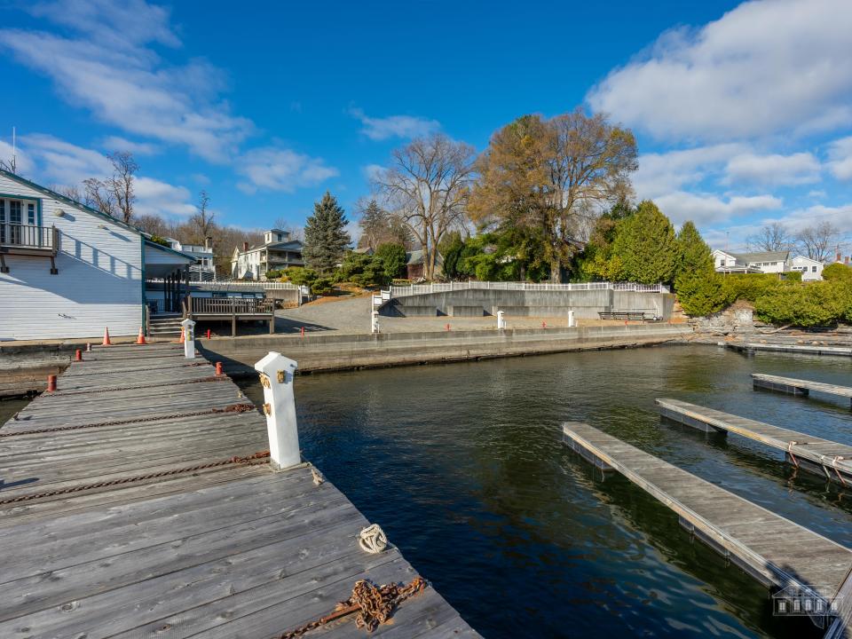 Essex Marina-22
