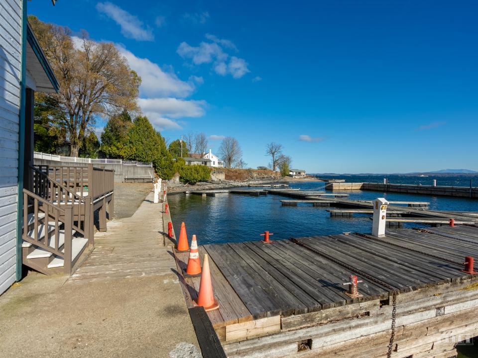 Essex Marina-23