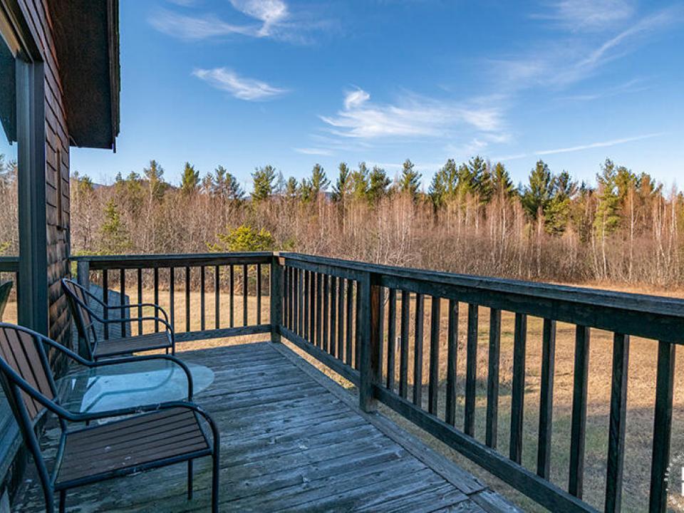 CampBeaverCreekInWilmington_Bedroom1_Bal