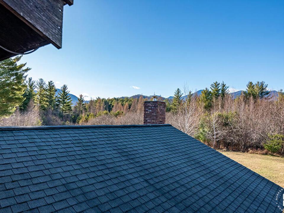 CampBeaverCreekInWilmington_Bedroom1_Bal