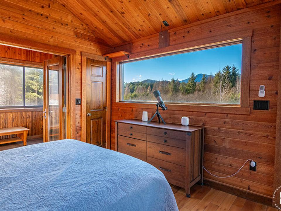 CampBeaverCreekInWilmington_Bedroom1_Mtn