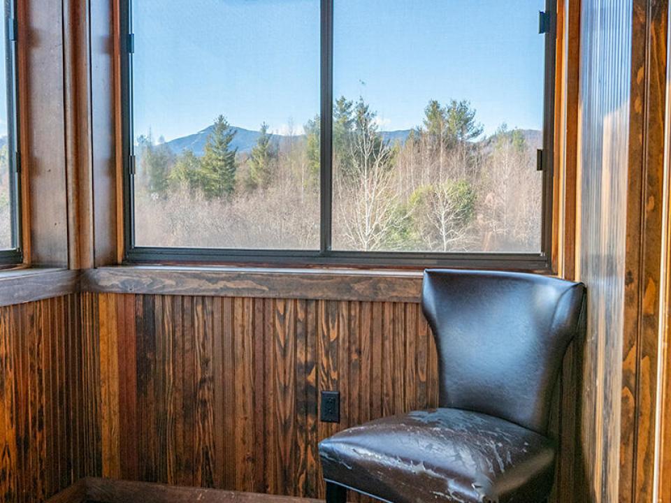 CampBeaverCreekInWilmington_Bedroom1_Sun