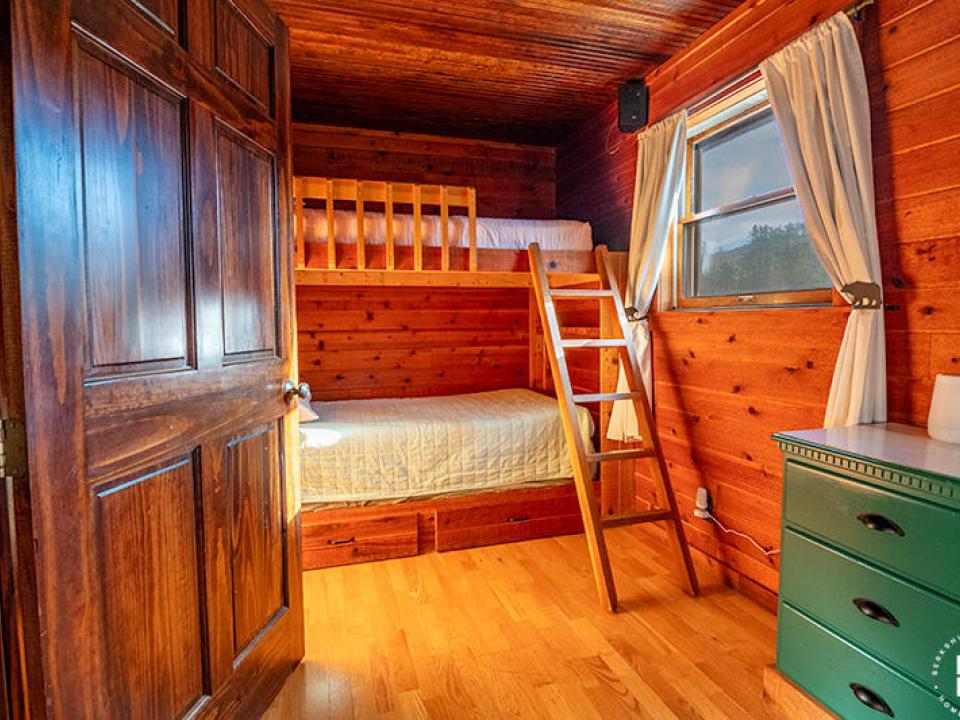 CampBeaverCreekInWilmington_Bedroom3_Bun