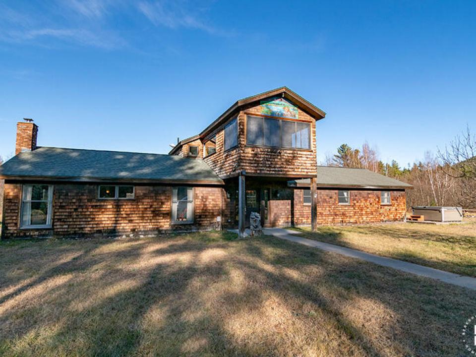 CampBeaverCreekInWilmington_Exterior_L