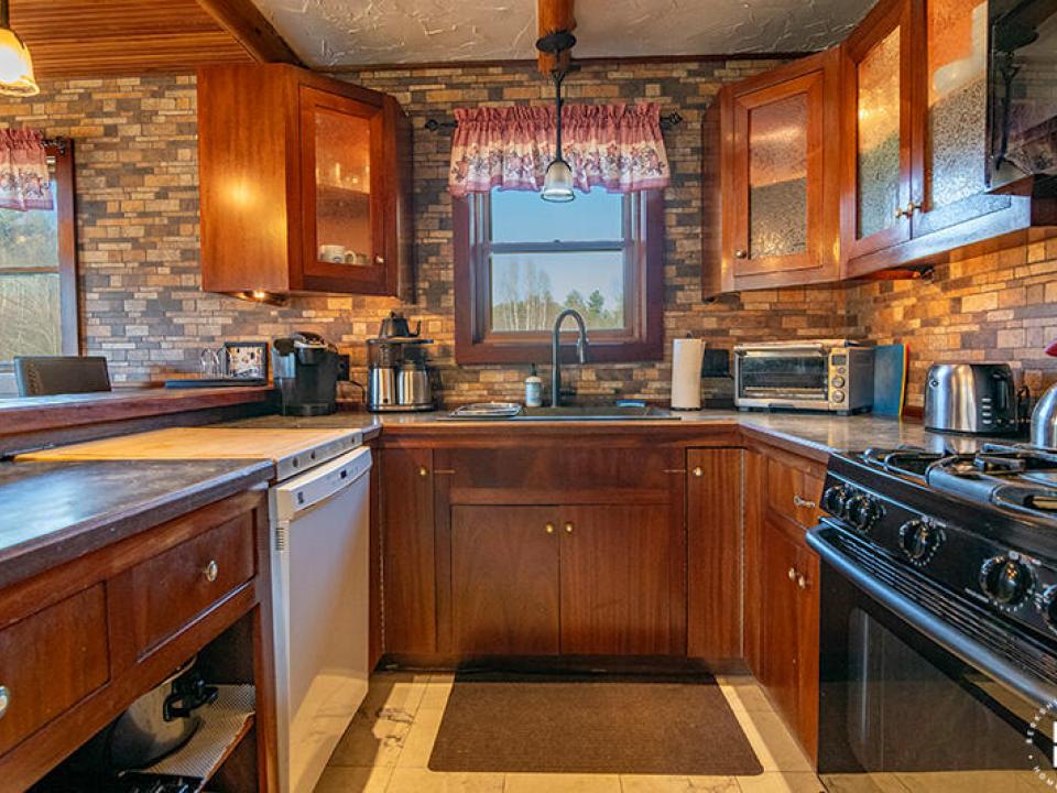 CampBeaverCreekInWilmington_Kitchen_Sink