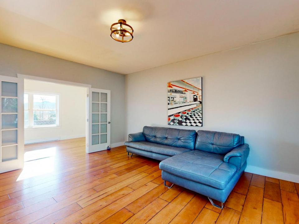 79-McKinley-St-11232024_103151-2 (Copy)