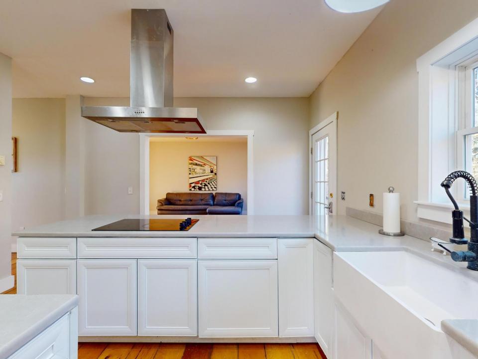 79-McKinley-St-11232024_103458-2 (Copy)