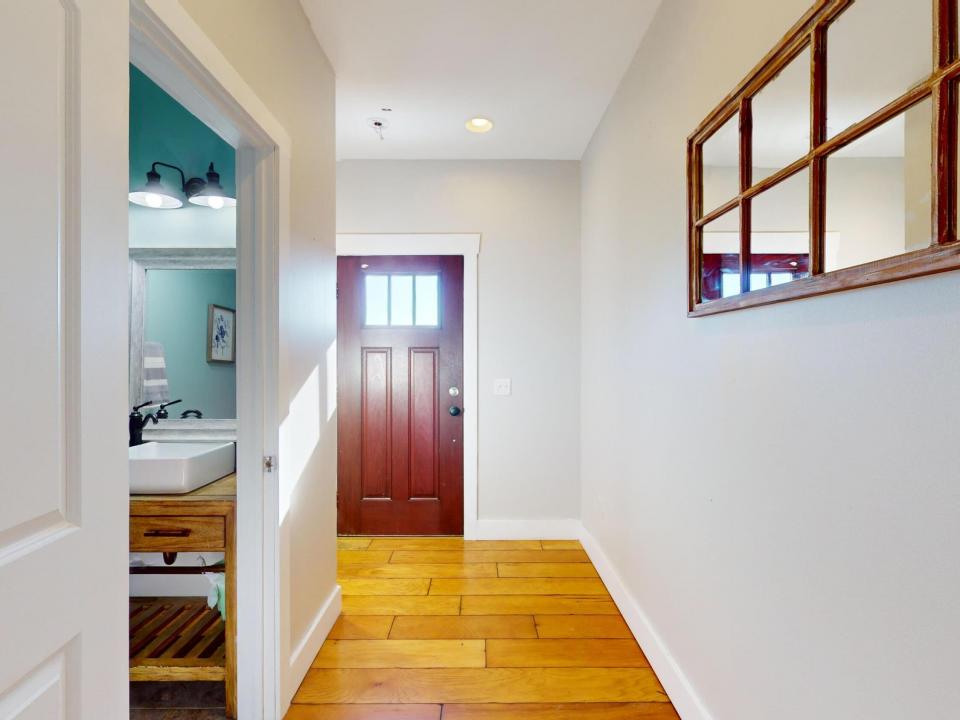 79-McKinley-St-11232024_103637-2 (Copy)