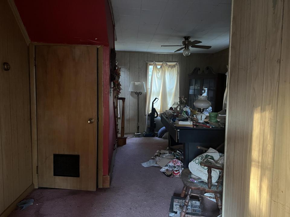 42CEC703-D489-49BA-A5F2-2715BDE15D00