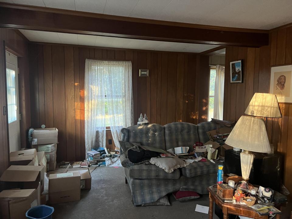 C220EBDC-3BC4-47D1-B2C3-1B42E65950B4