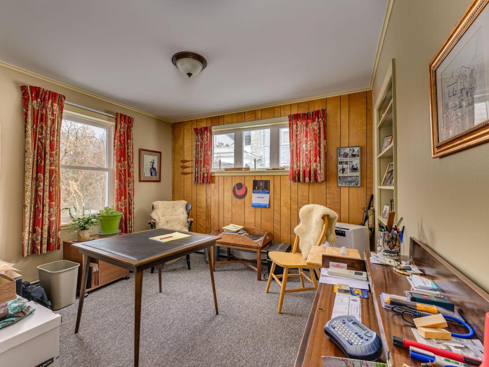 Office (Private Office)