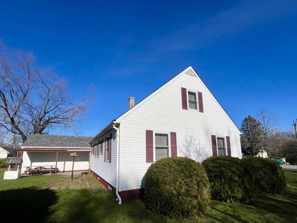 12 Bloomer Street, Altona, NY