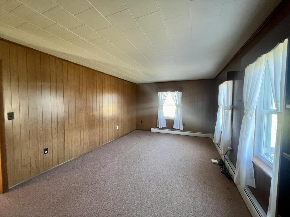 12 Bloomer Street, Altona, NY