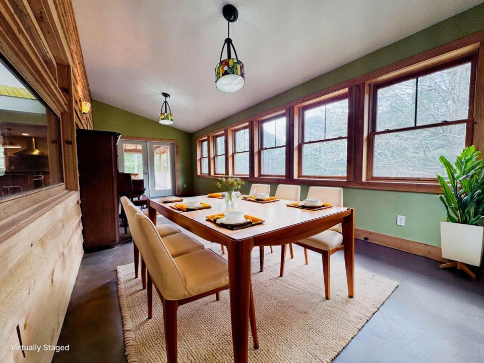 SUNROOM