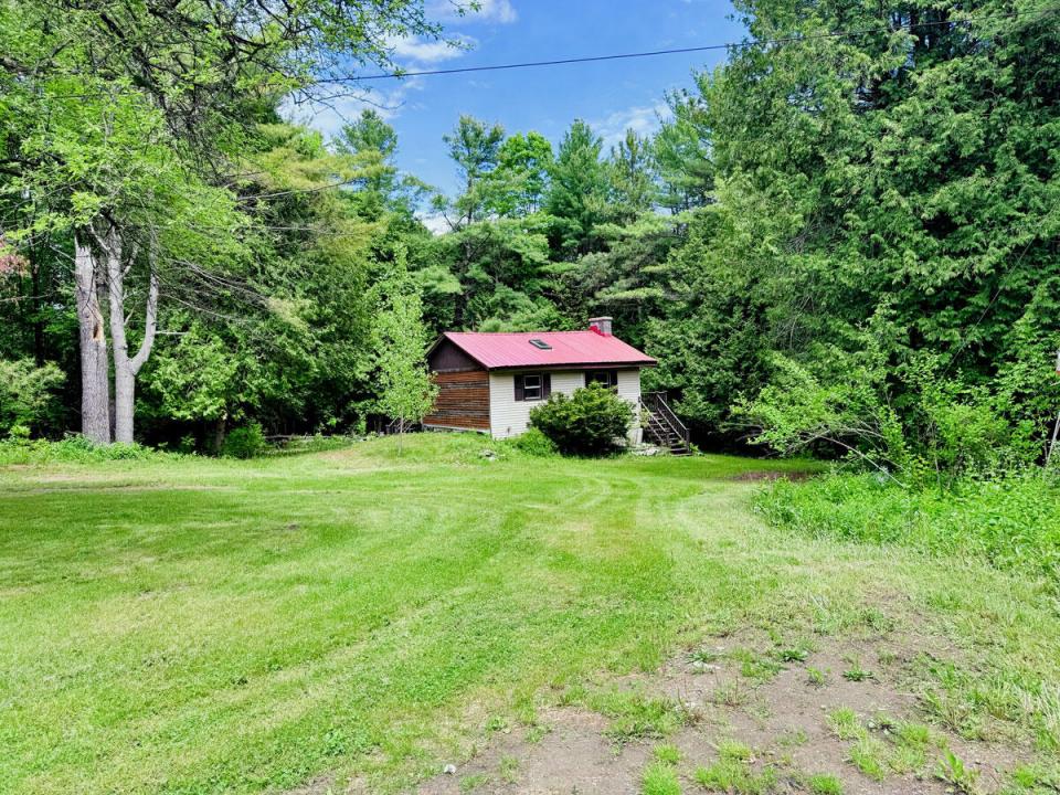 COTTAGE