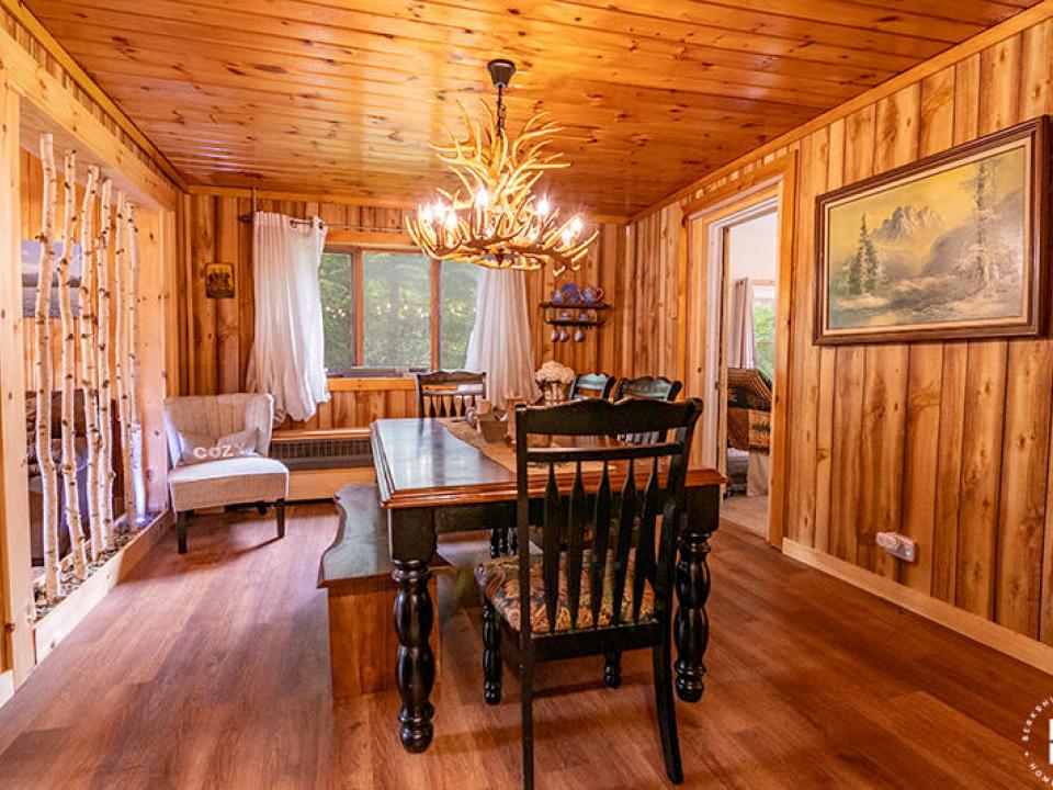 SentinelApartment_Downstairs_DiningRoom