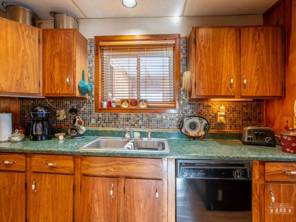 48 Old Lake Colby Rd SL-25