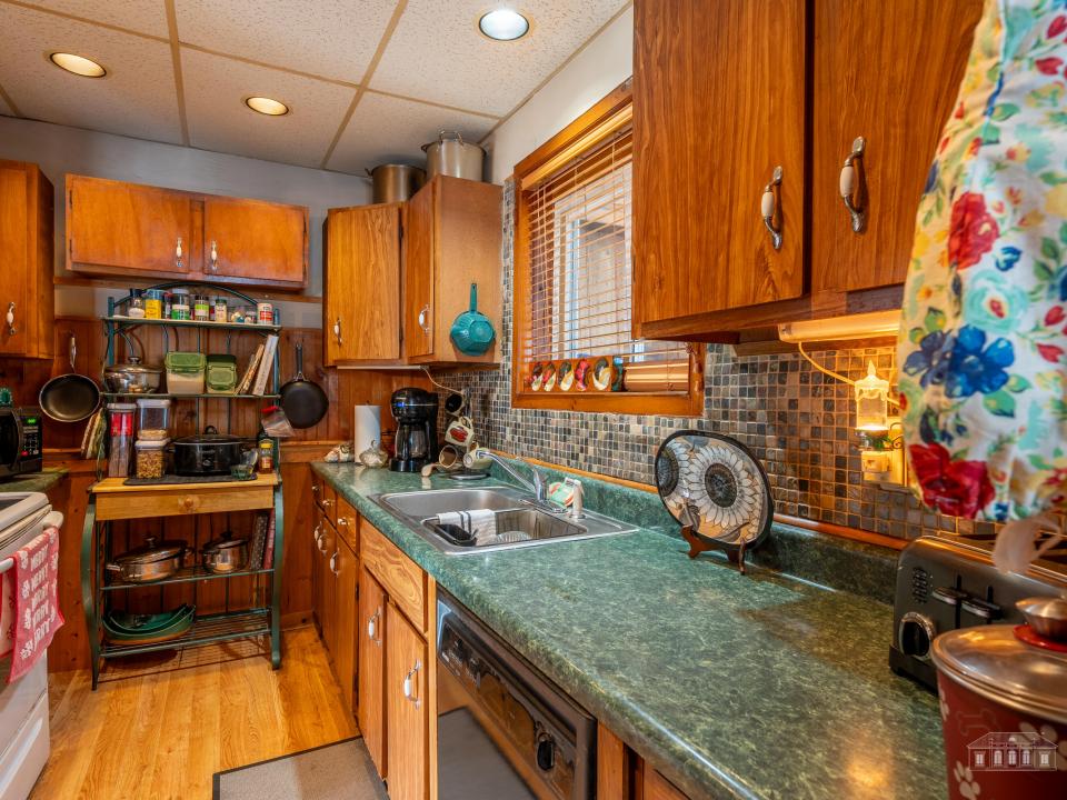 48 Old Lake Colby Rd SL-27