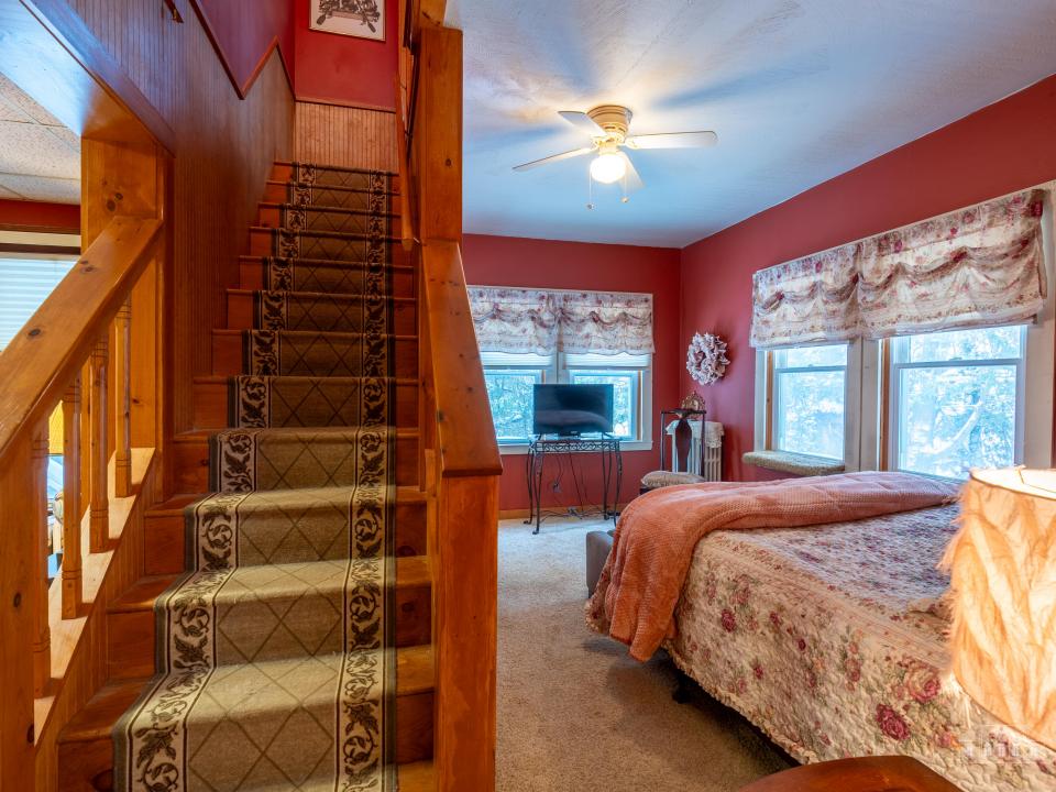 48 Old Lake Colby Rd SL-37