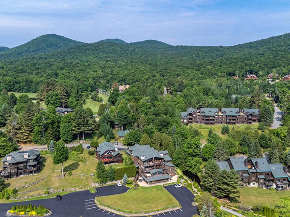 HillsideCondoWithWhitefaceMountainViews_